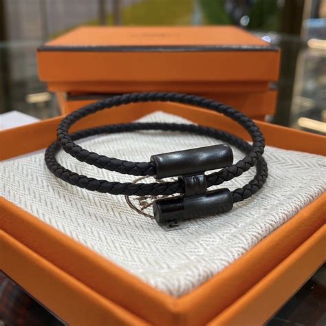 bracelet tournis tressé